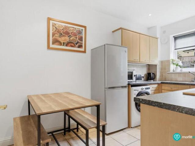 Flat for sale in Lower Walkley, Sheffield