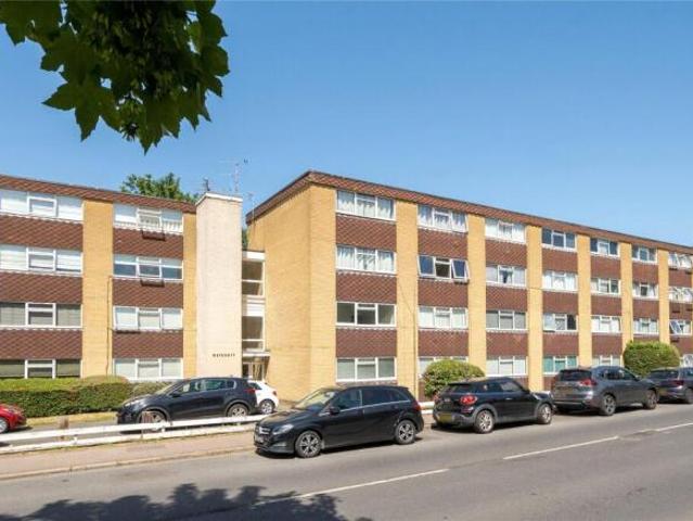 Flat for sale in Barholm, Lincolnshire