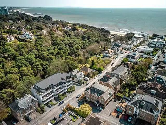 House for sale in Westbourne