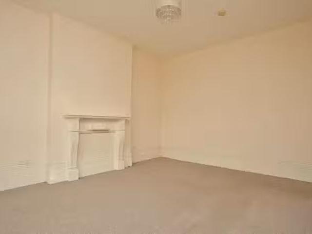 House for sale in Sandgate