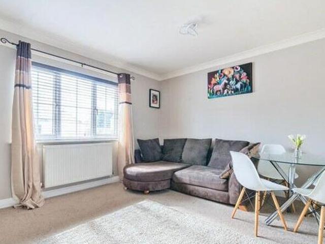 House for sale in Bracknell