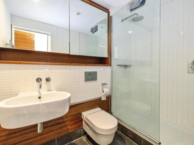 Flat for sale in New Boultham, Brayford