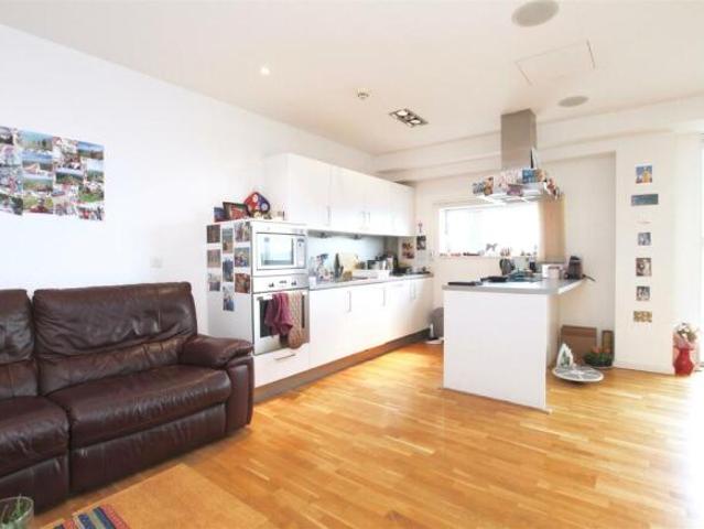 Flat for sale in New Boultham, Brayford