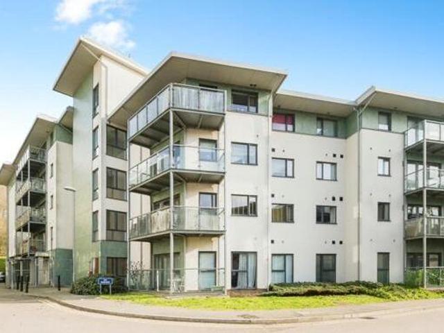 House for sale in Navestock Side, Essex