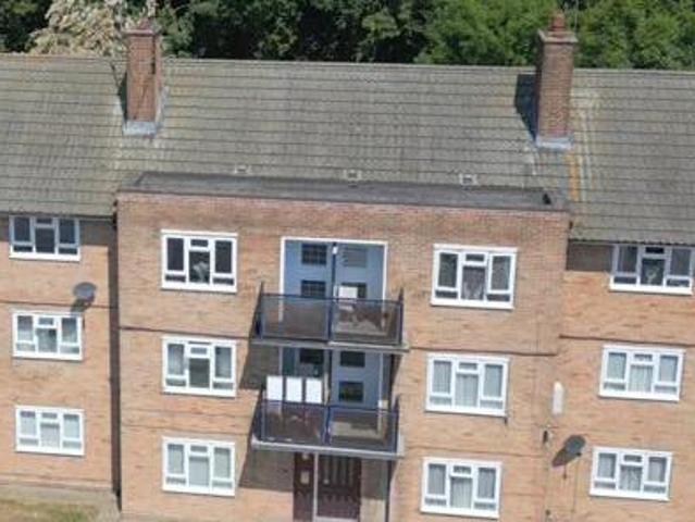 House for sale in Hutton Mount, Navestock Side