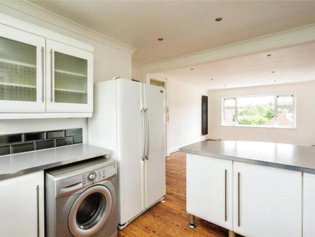 Flat for sale in Dutton, Cheshire