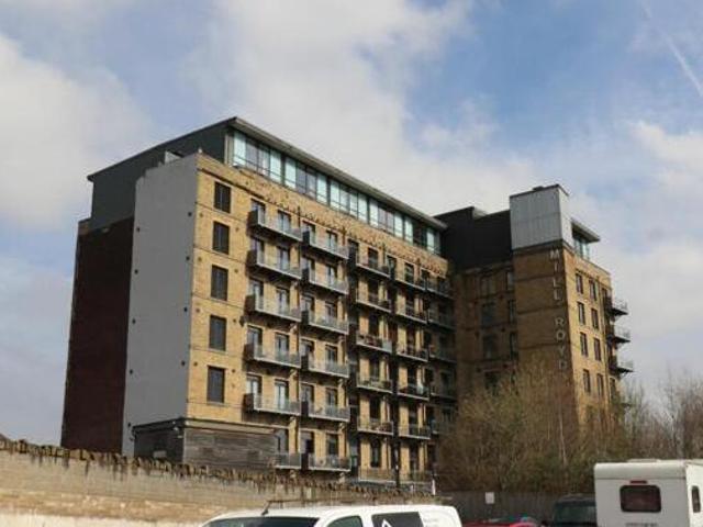 House for sale in Brighouse, West Yorkshire