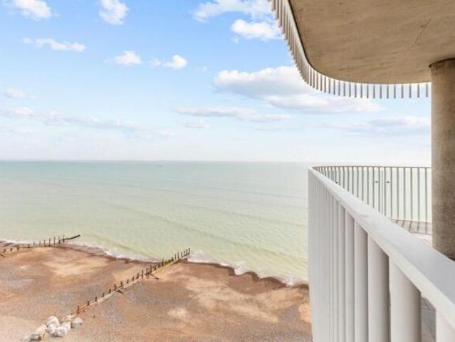 Flat for sale in Brighton, Brighton and Hove
