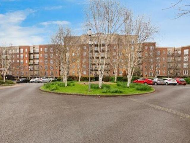 House for sale in Feckenham, City Of Bristol