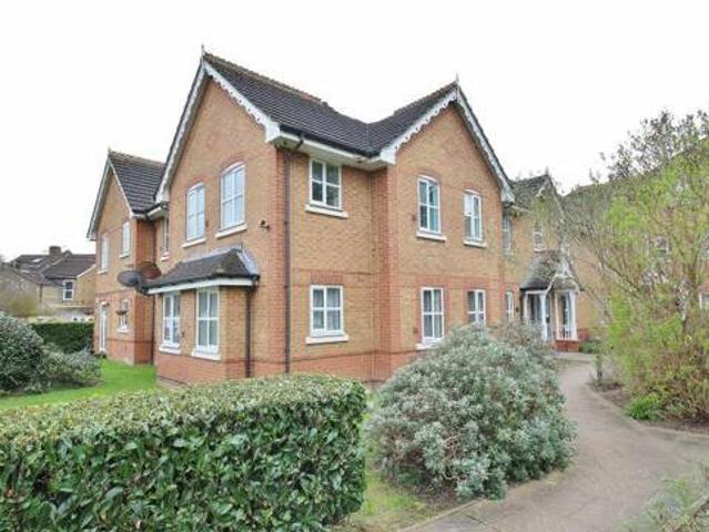 House for sale in Greater London