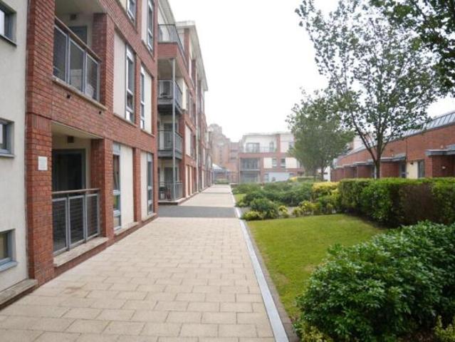 Flat for sale in Broadmead, Feckenham