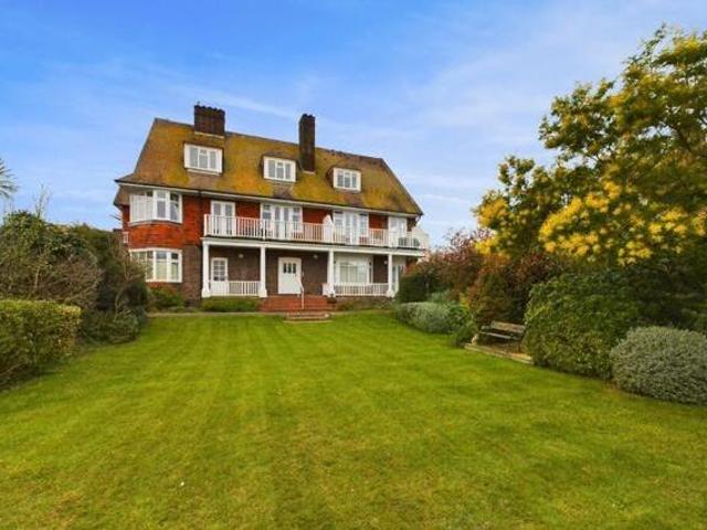 House for sale in Kingsgate, Thanet