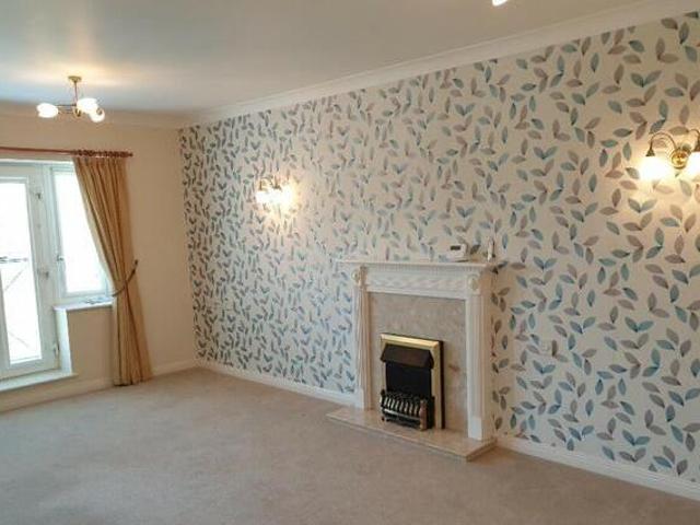 House for sale in Bromsgrove, Worcestershire