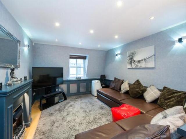 Flat for sale in City of Westminster, Greater London