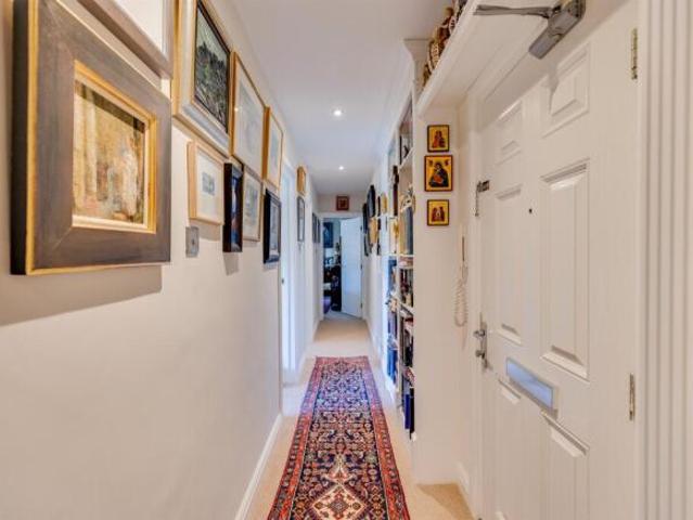 Flat for sale in Lisvane, Wales
