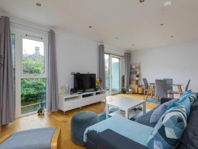 Flat for sale in Broomgrove, Guestling Green
