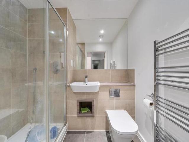 Flat for sale in Watford, Hertfordshire