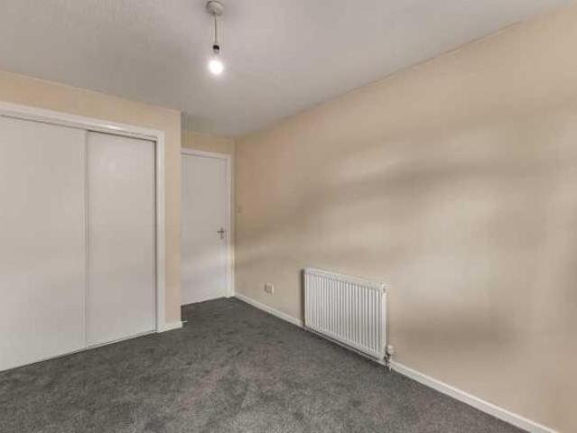 Flat for sale in Budhill, Scotland