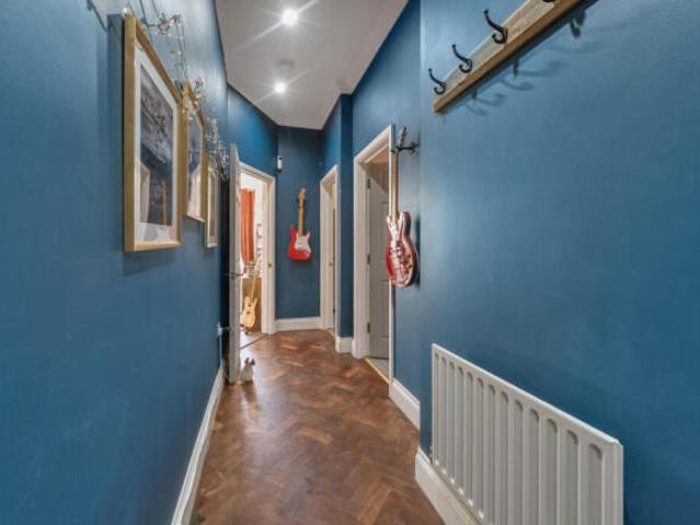 Flat for sale in Barton Stacey, Hampshire