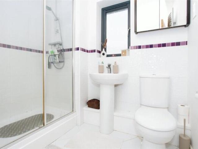 Flat for sale in Arbury, Cambridgeshire