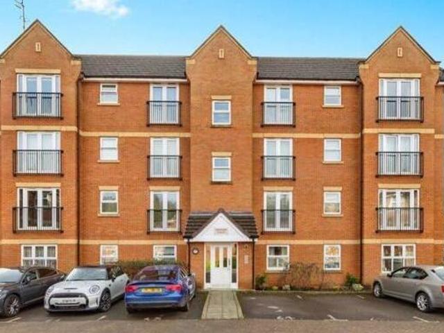 House for sale in Bushey, Hertsmere