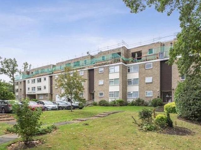 House for sale in Bushey