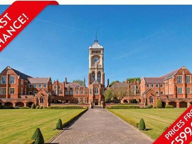 House for sale in Bushey