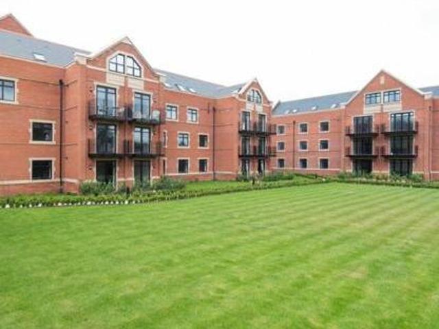 House for sale in Bushey