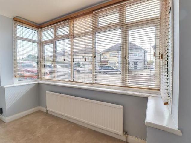 Flat for sale in Prittlewell, Southend-on-Sea