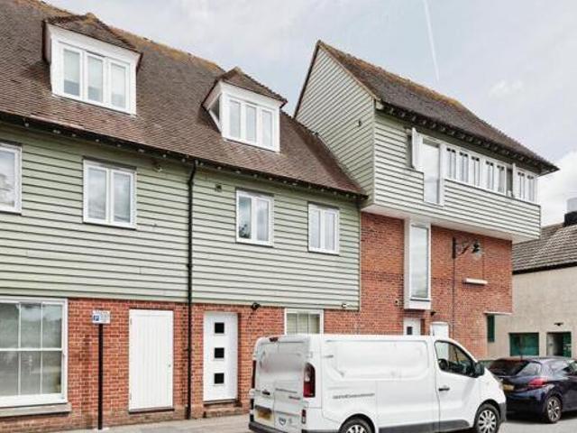 House for sale in Harbledown, Canterbury