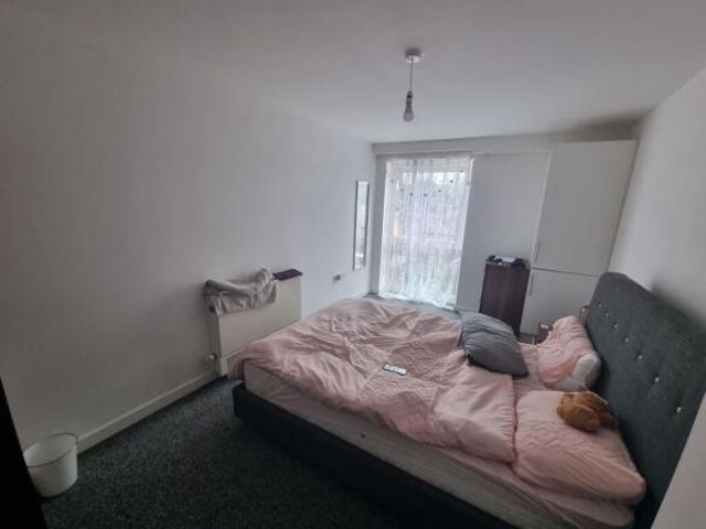 Flat for sale in Bootle, Sefton