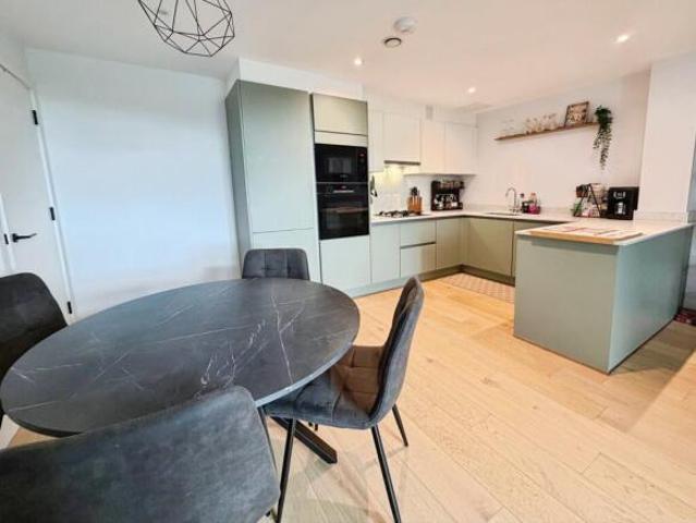 Flat for sale in Watford, Hertfordshire