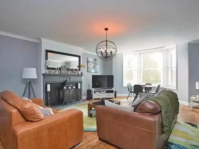 House for sale in Sandgate