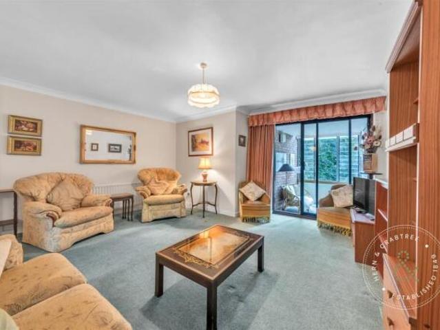 Flat for sale in Falcon Lodge, Wales