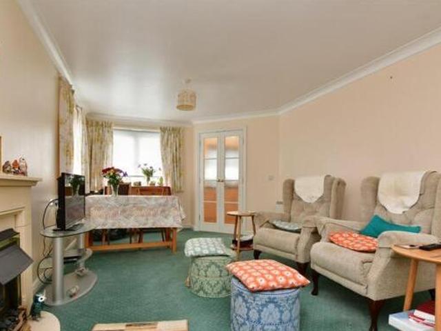 House for sale in Hillview, Surrey
