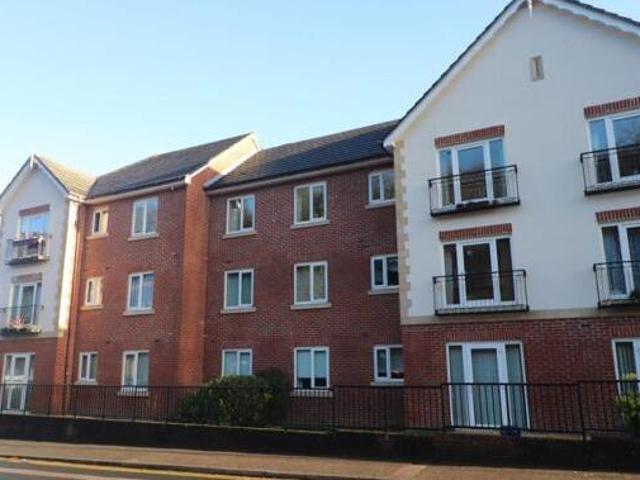 House for sale in Hillview, Surrey
