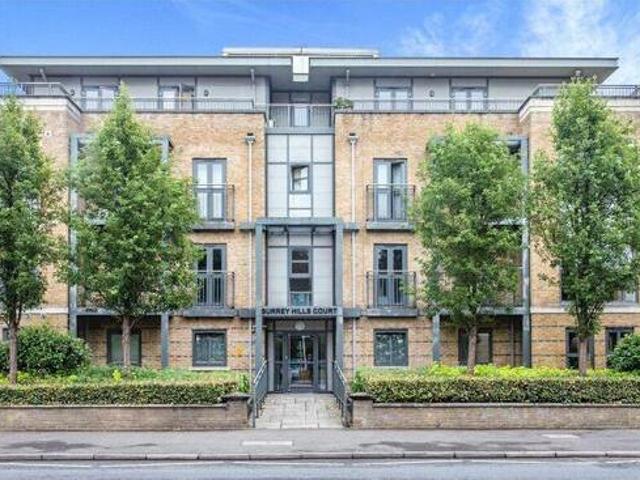 House for sale in Hillview, Surrey