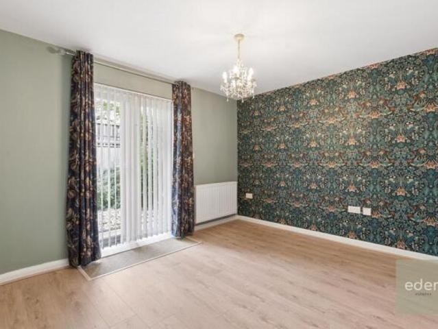 Flat for sale in Bearsted, Maidstone