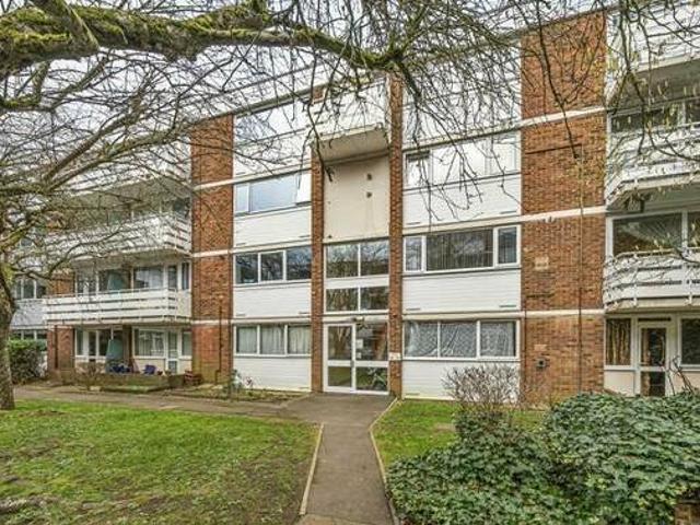 House for rent in Lyons, Greater London