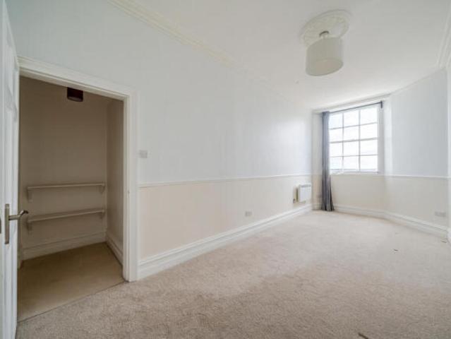 Flat for sale in Bristol, West of England