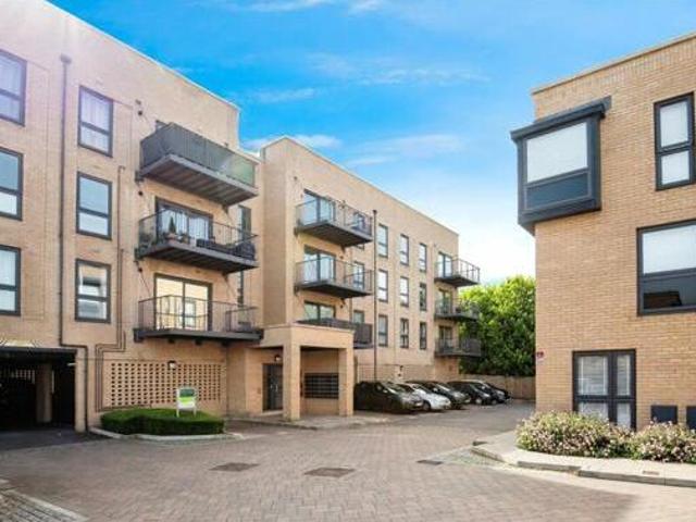 House for sale in Brompton, Chatham