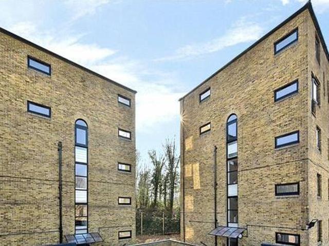 House for sale in Brompton, Chatham