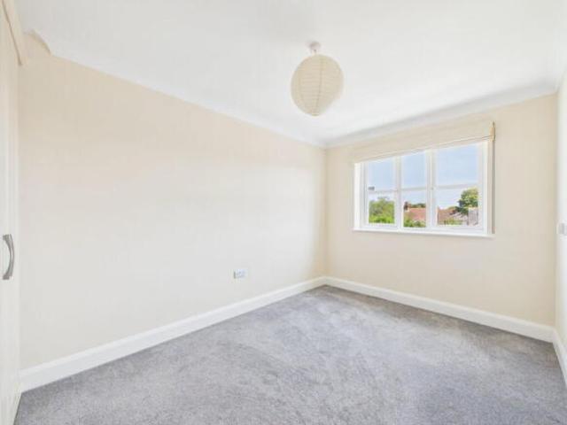 Flat for sale in Worthing, West Sussex
