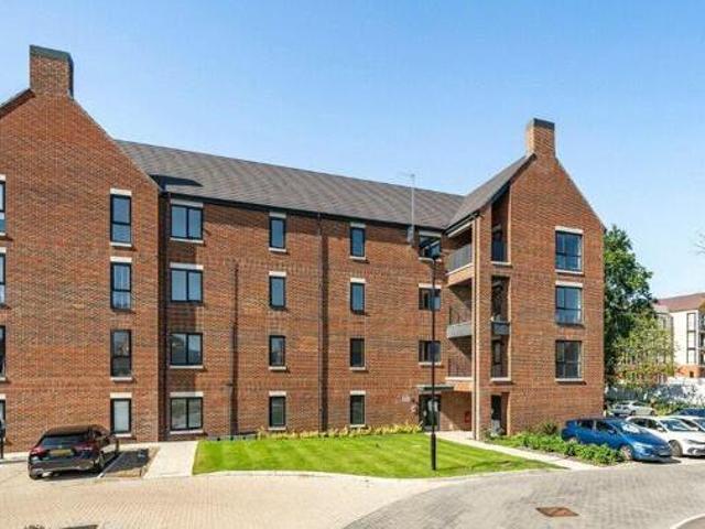 House for sale in Row Town, Surrey
