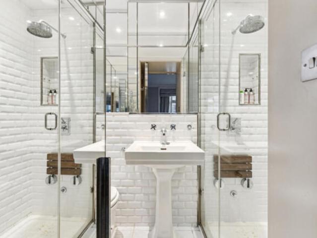Flat for sale in Loundsley Green, East Midlands