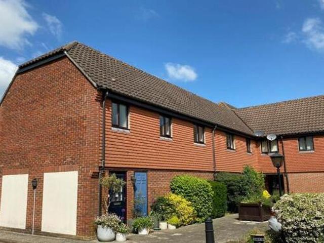 House for sale in Chichester, Littlecote