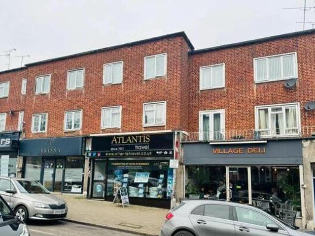 House for sale in Chigwell, Epping