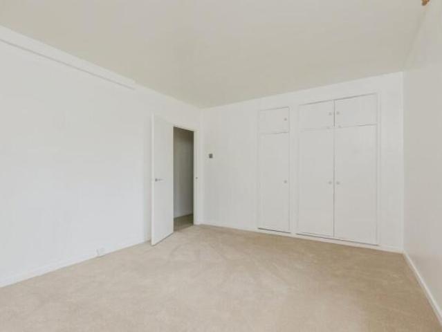 Flat for sale in St James, Sandown Park