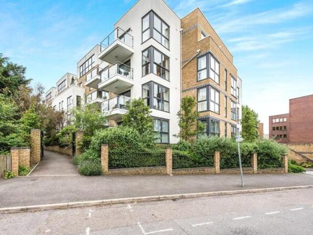 Flat for sale in Blackhills, Surrey