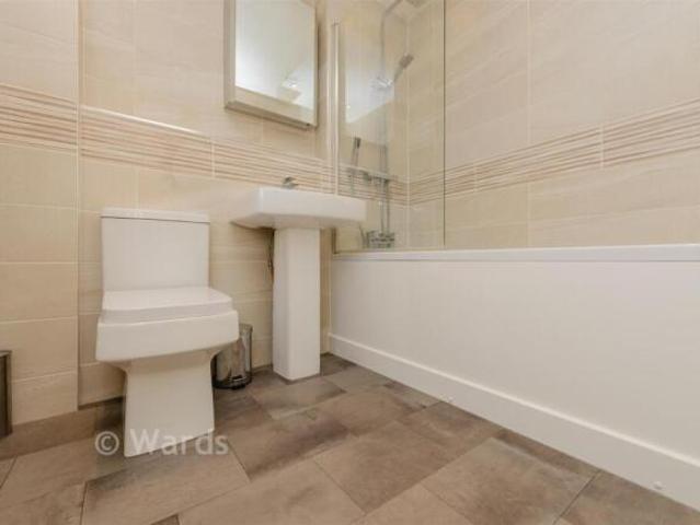 Flat for sale in Chatham